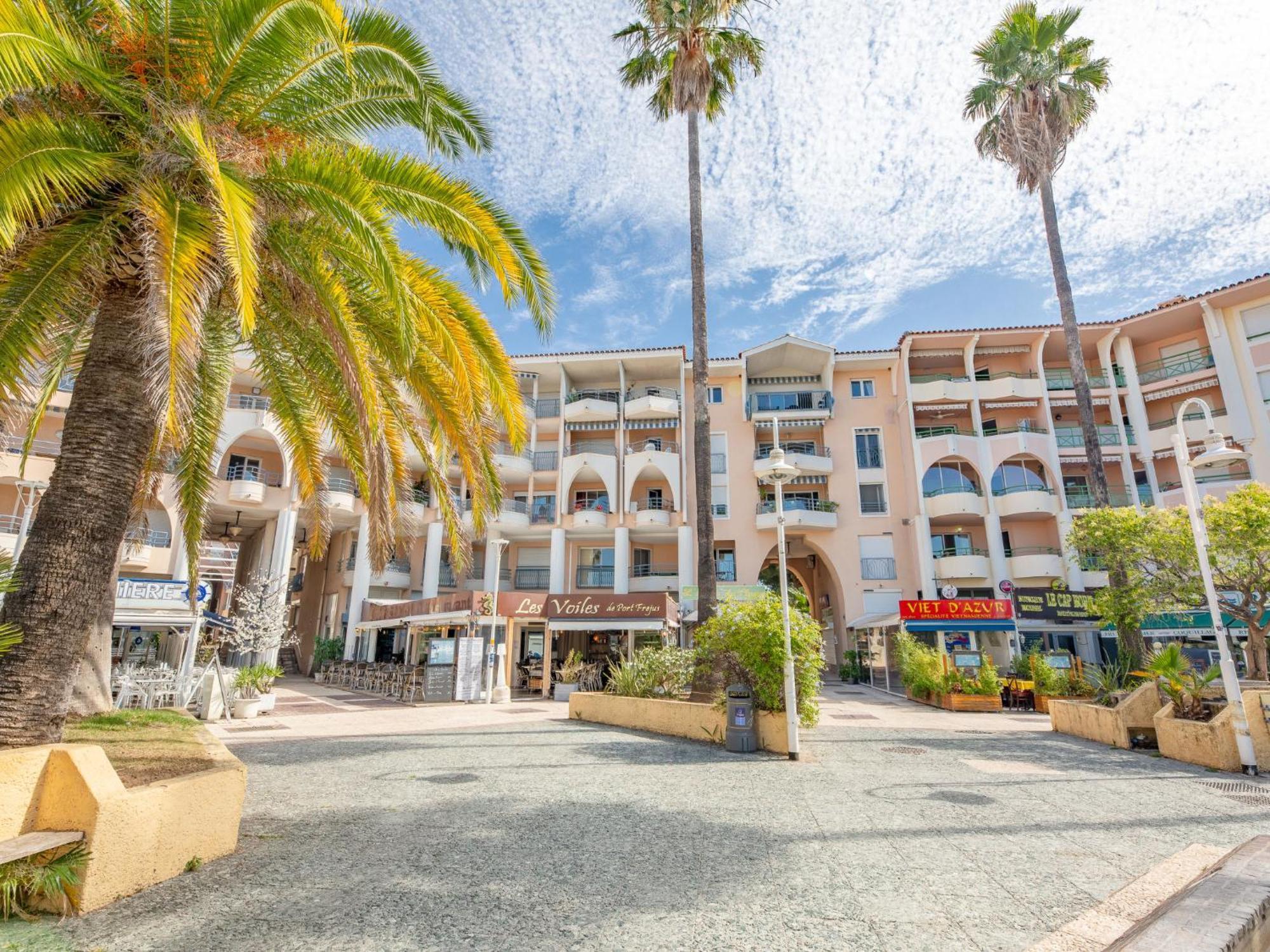 Apartment Royal Marine-2 By Interhome Fréjus Exterior photo